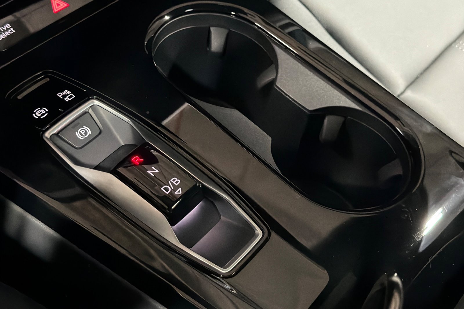 New 2027 Audi Q6 e-tron Premium AWD/4WD image 21