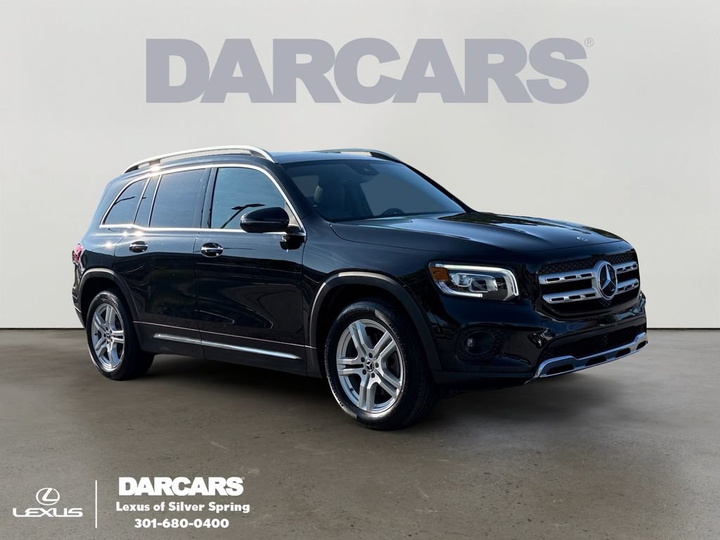 Used 2022 Mercedes-Benz GLB 250 4MATIC w/ Premium Package Lite image 1