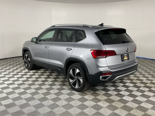 Used 2024 Volkswagen Taos SE AWD/4WD image 23