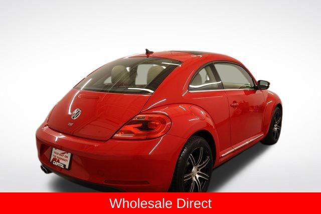Used 2014 Volkswagen Beetle TDI FWD image 2
