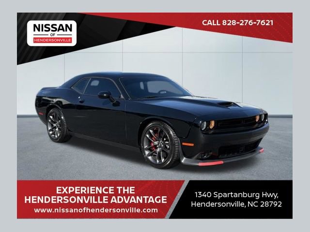 Used 2023 Dodge Challenger R/T w/ Plus Package image 1