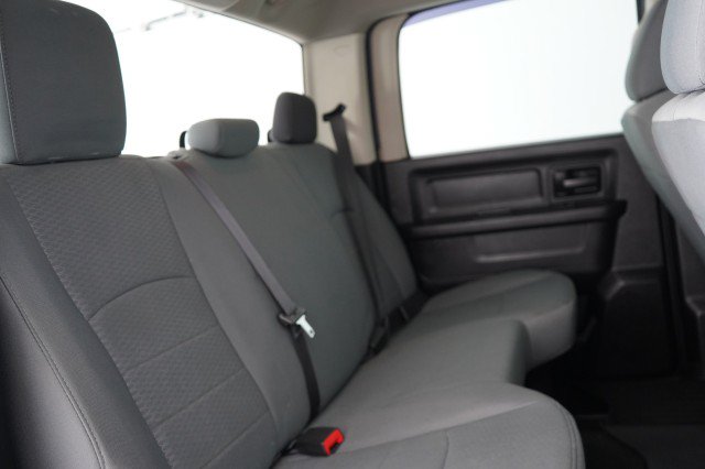 Used 2015 RAM 1500 Express AWD/4WD image 36