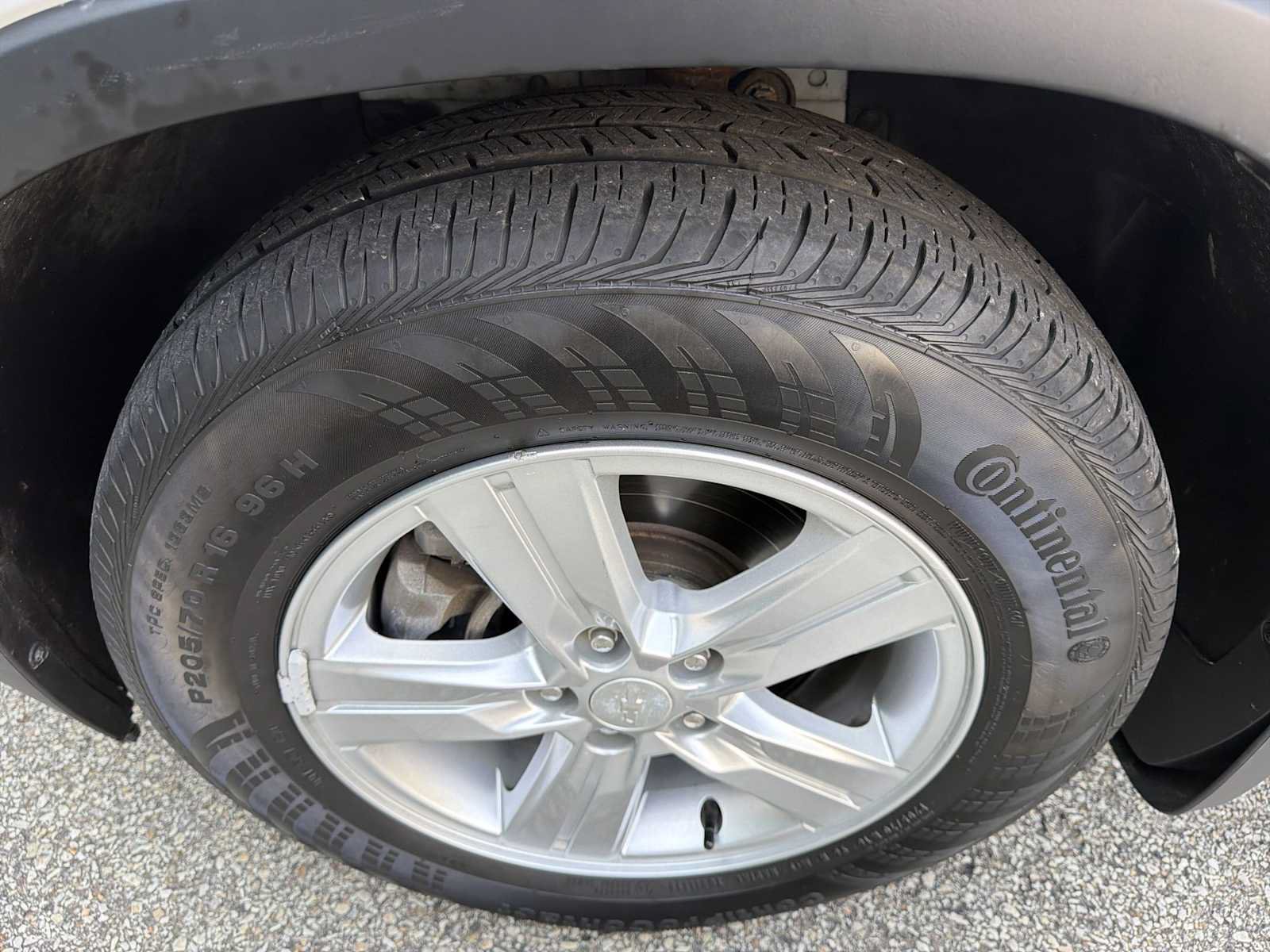 Used 2018 Chevrolet Trax LT w/ LPO, Protection Package FWD image 29