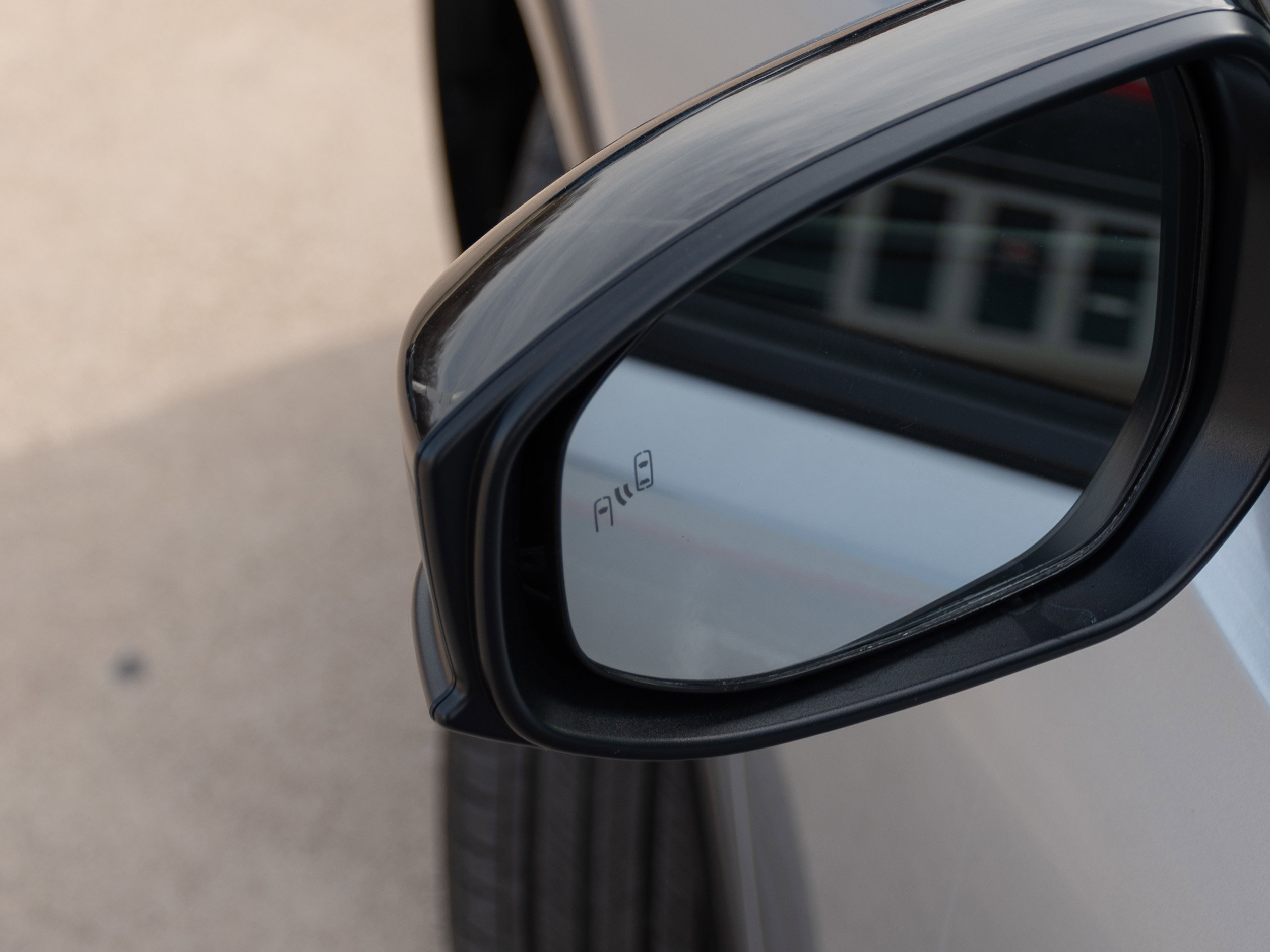 New 2026 Toyota Prius Plug-In Hybrid image 6