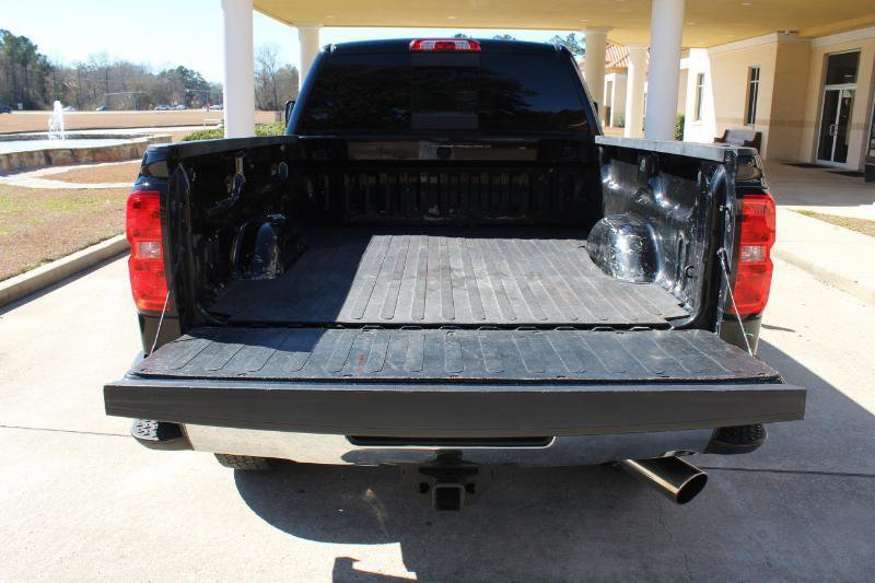 Used 2017 Chevrolet Silverado 2500 LTZ w/ Vortec Plus Package image 20