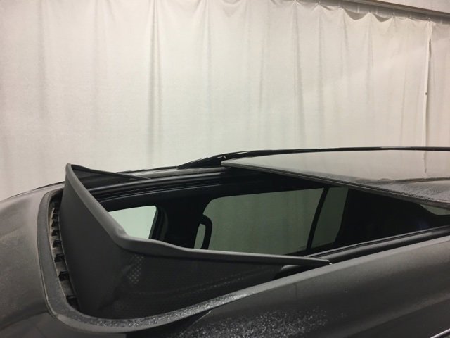 Used 2024 Chevrolet Traverse RS w/ LPO, Floor Liner Package image 3