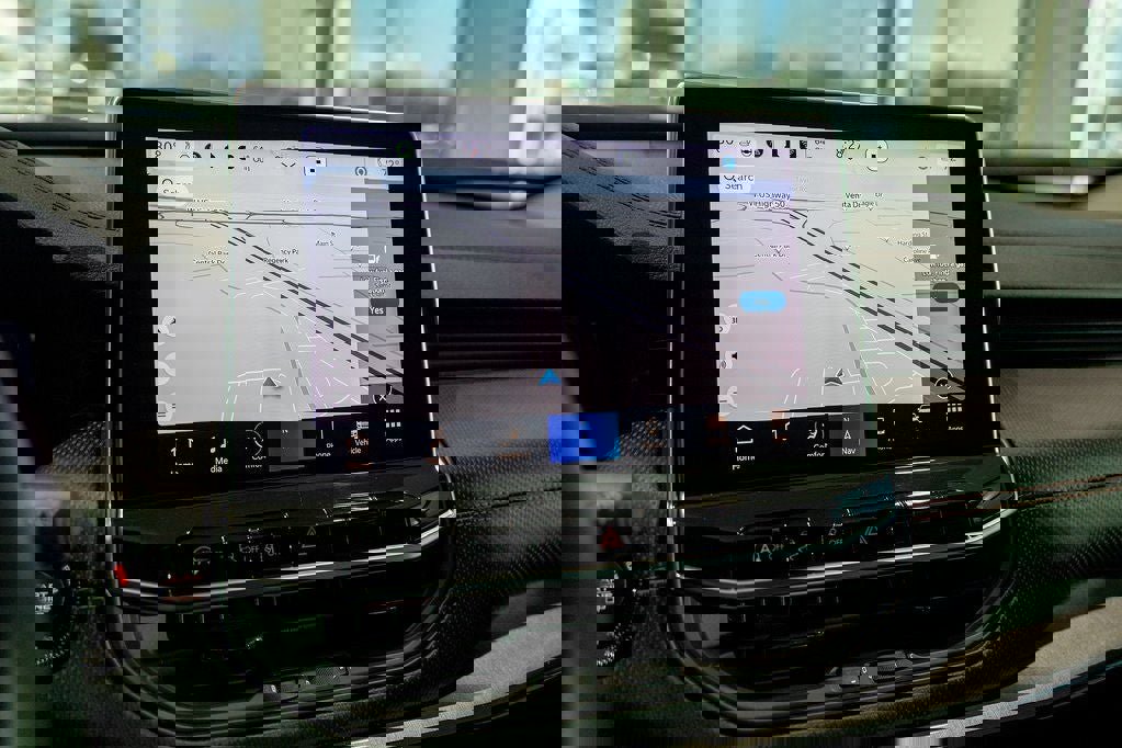 Used 2022 Jeep Compass Trailhawk w/ Trailhawk Elite Group image 26