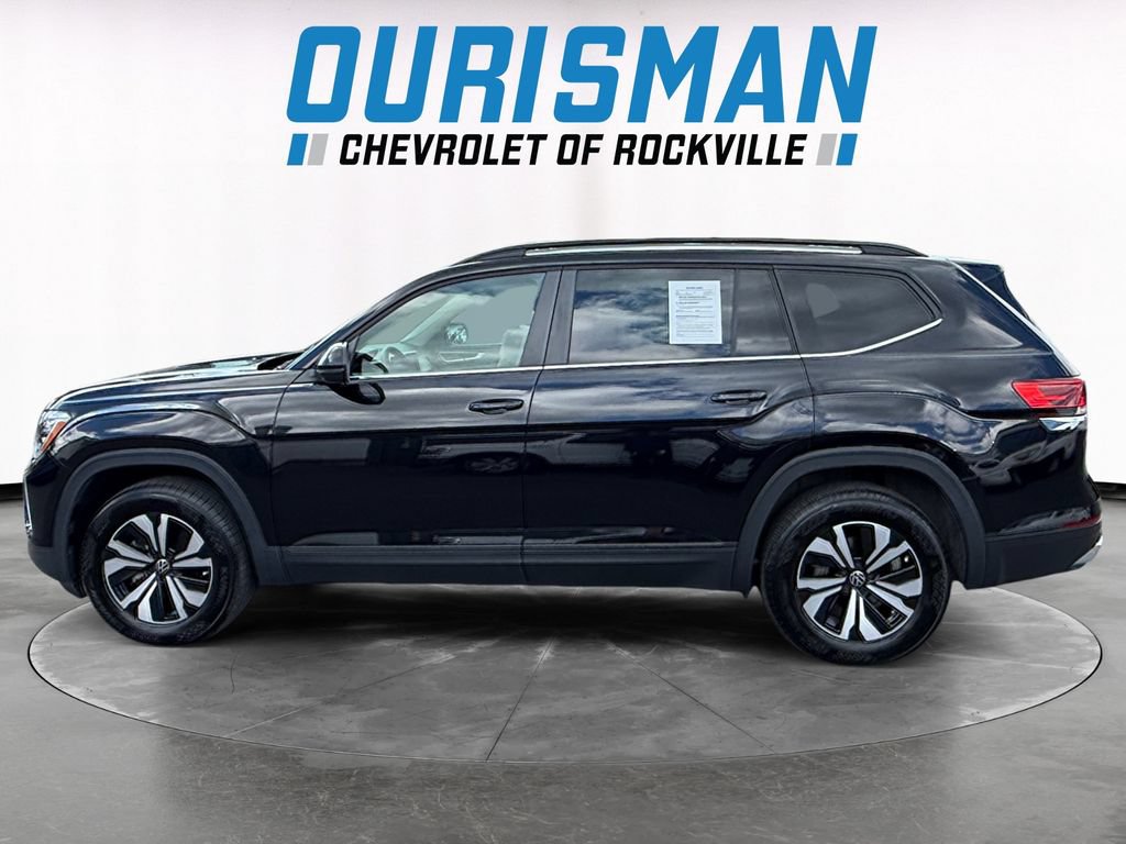 Used 2024 Volkswagen Atlas SE FWD image 3