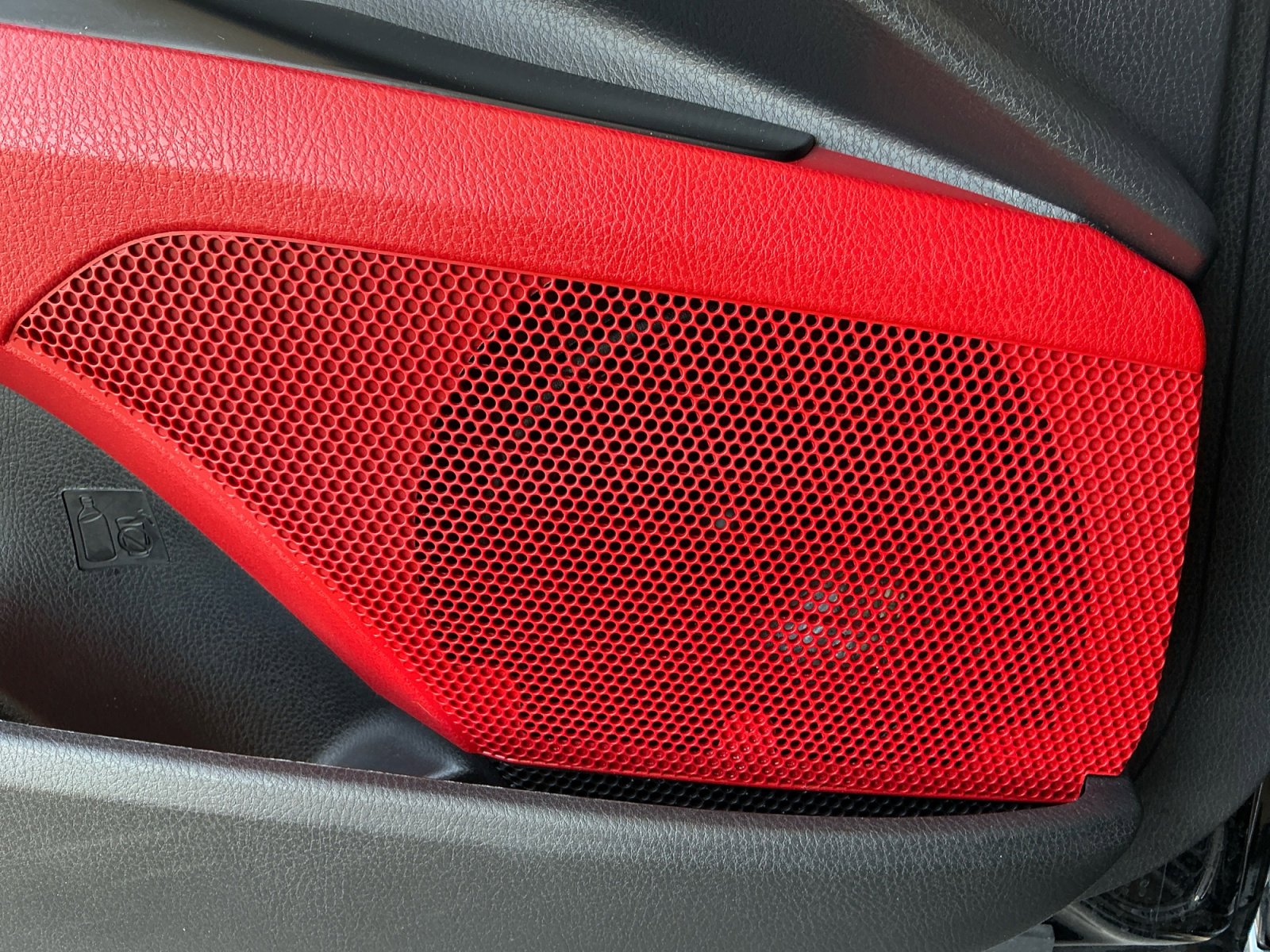 Used 2020 Toyota Camry XSE w/ Carpet Mat Package FWD image 27