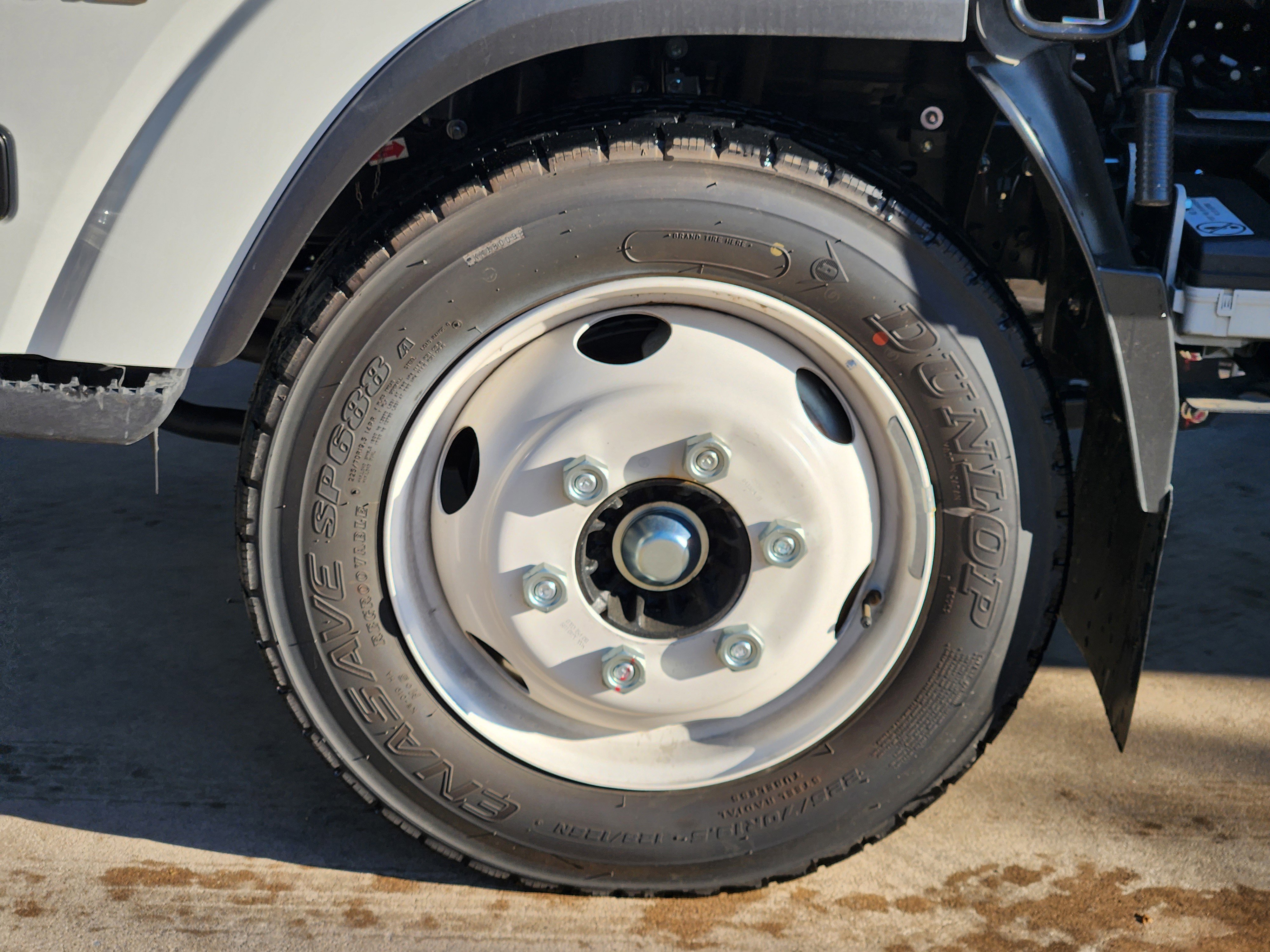 New 2024 Chevrolet Low Cab Forward image 15