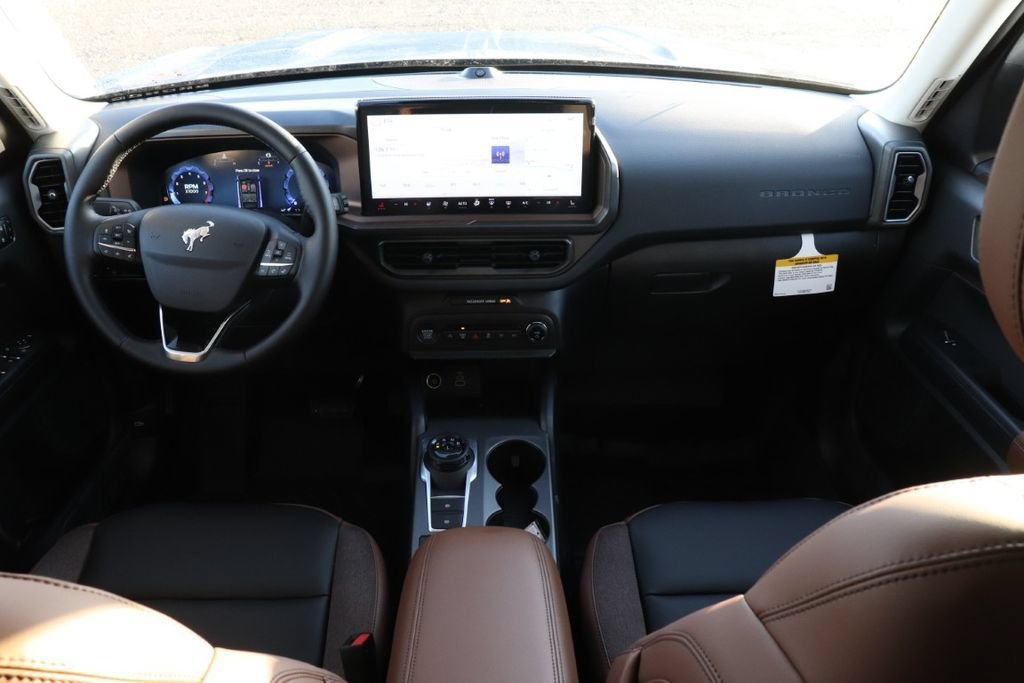 New 2025 Ford Bronco Sport Outer Banks w/ Outer Banks Tech Package+ AWD/4WD image 12