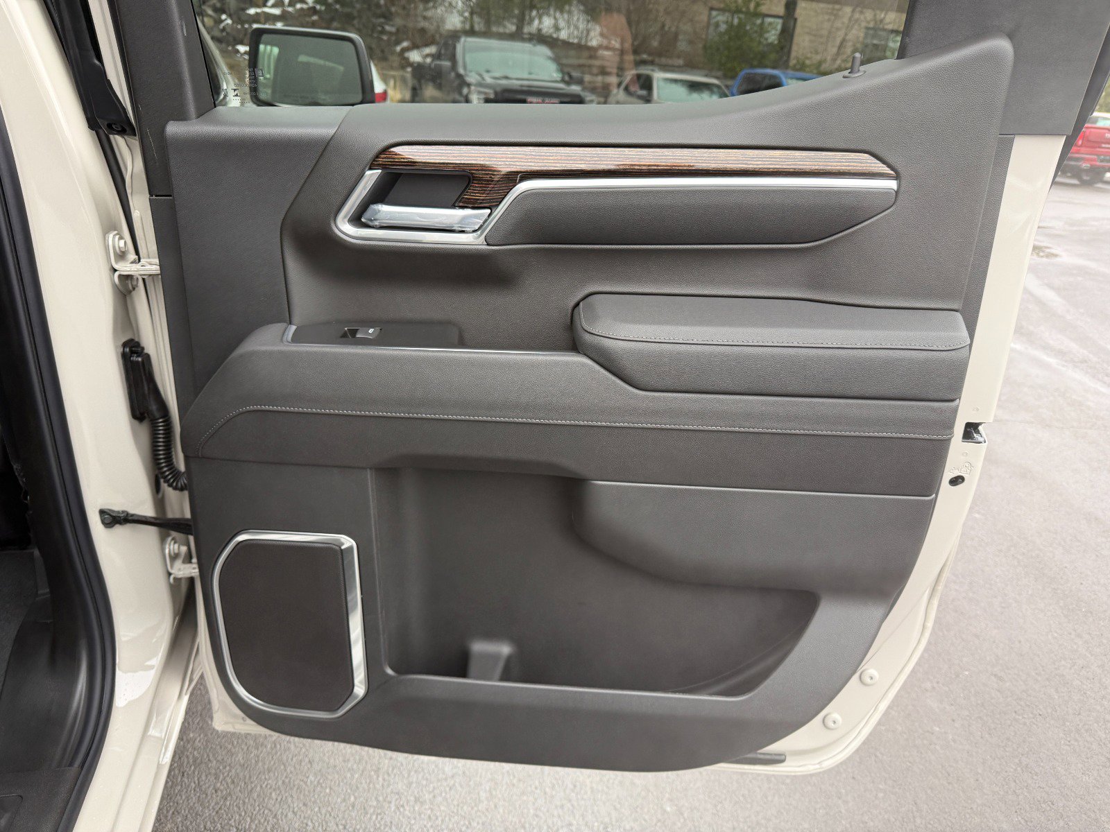 New 2026 GMC Sierra 1500 SLE w/ Max Trailering Package image 20