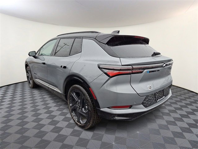 New 2026 Chevrolet Equinox EV RS image 3