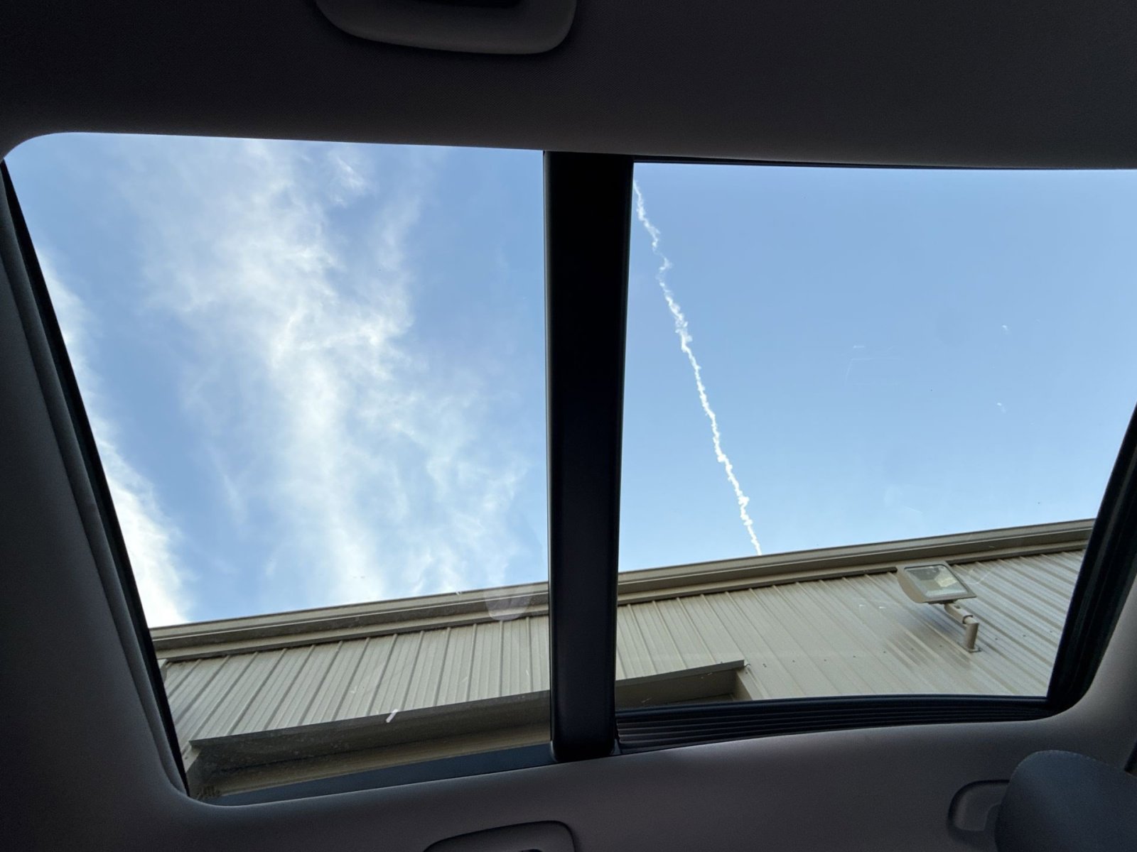 Used 2022 Kia Sportage EX image 23