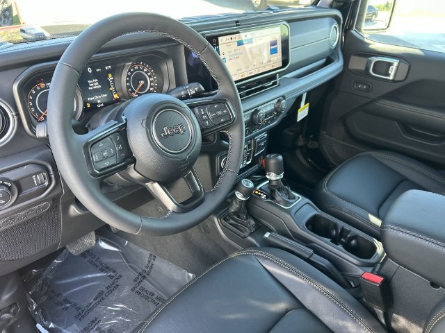 New 2026 Jeep Gladiator Sport AWD/4WD image 15