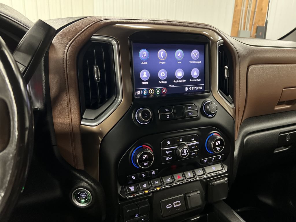 Used 2020 Chevrolet Silverado 3500 High Country w/ Technology Package AWD/4WD image 23