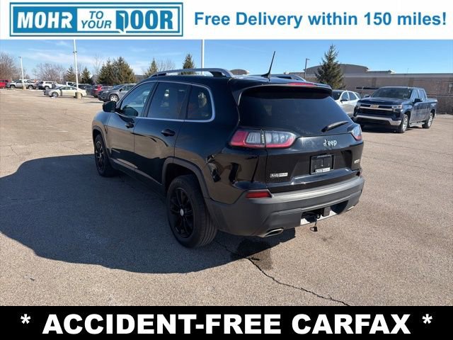 Used 2019 Jeep Cherokee Latitude Plus w/ Comfort/Convenience Group image 3