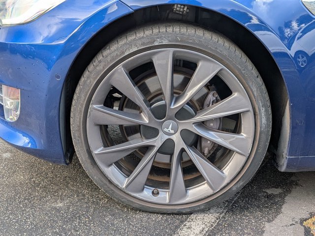 Used 2021 Tesla Model S Long Range Plus AWD/4WD image 9