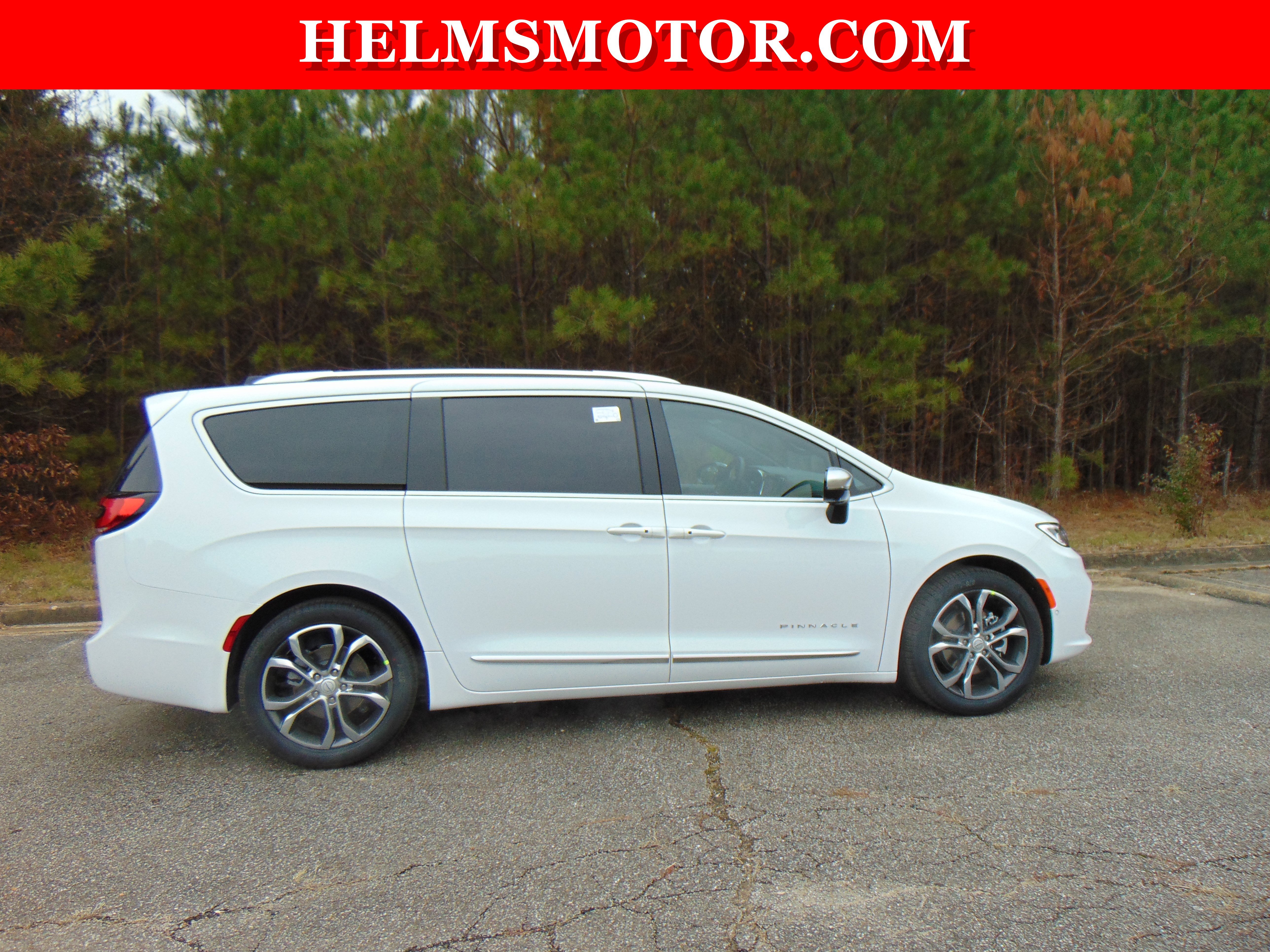 New 2026 Chrysler Pacifica Pinnacle image 16