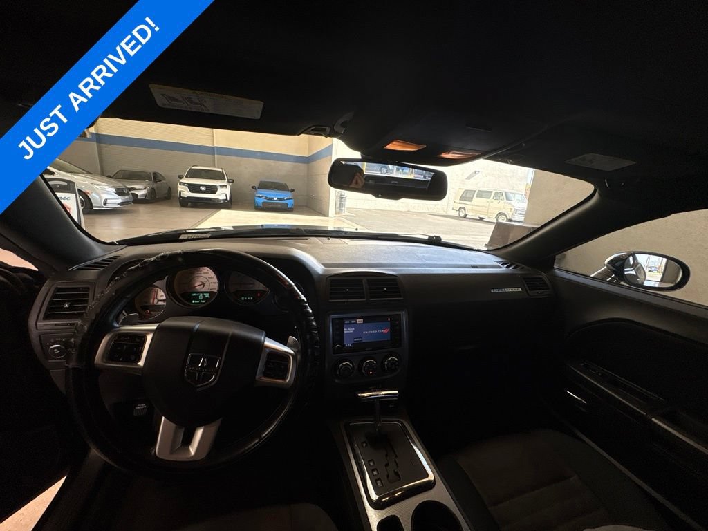 Used 2014 Dodge Challenger R/T w/ R/T Redline Group RWD image 5