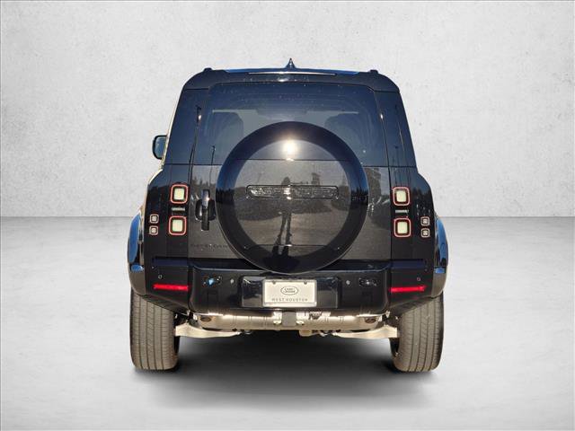 New 2026 Land Rover Defender 110 X-Dynamic SE image 8