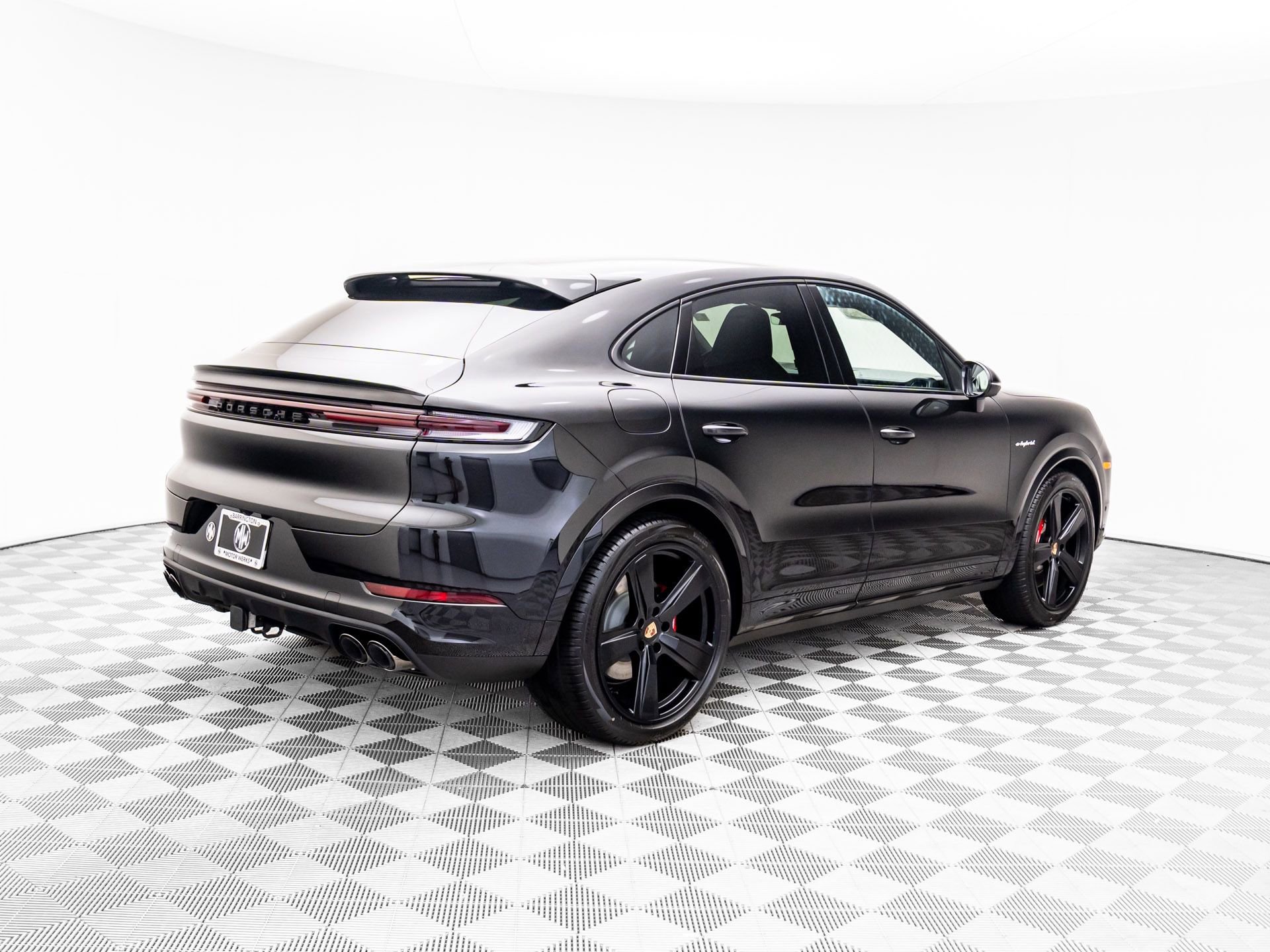 New 2026 Porsche Cayenne S image 8