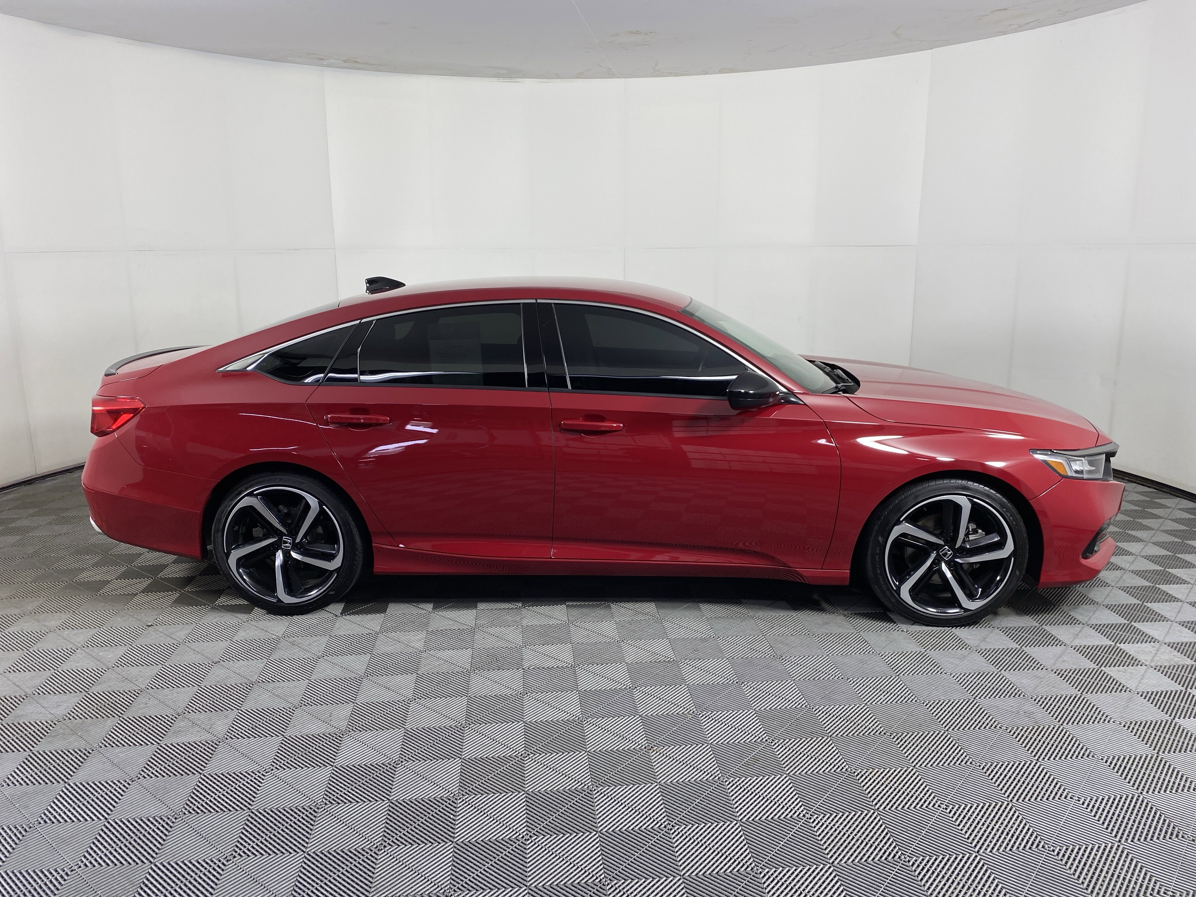 Used 2022 Honda Accord Sport image 5