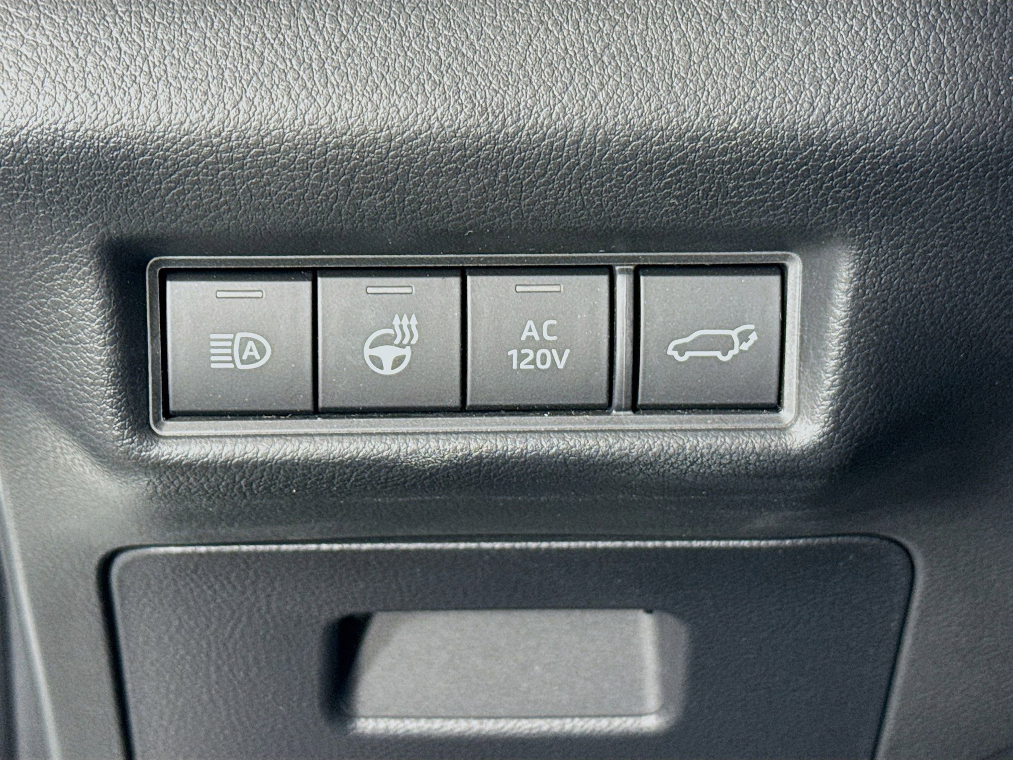 Certified 2025 Toyota Grand Highlander AWD Hybrid image 11