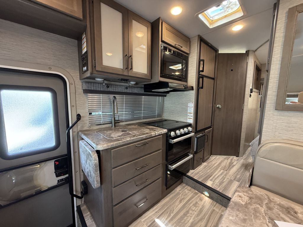 Used 2023 Ford E-350 and Econoline 350 Super Duty w/ Motorhome Prep Package RWD image 34