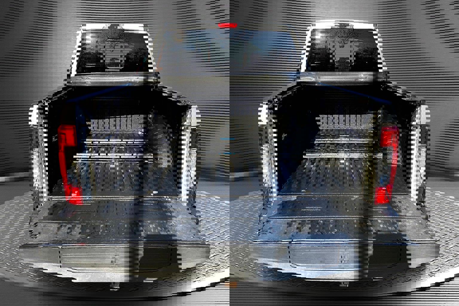 Used 2017 Ford F350 Lariat w/ Lariat Ultimate Package image 7