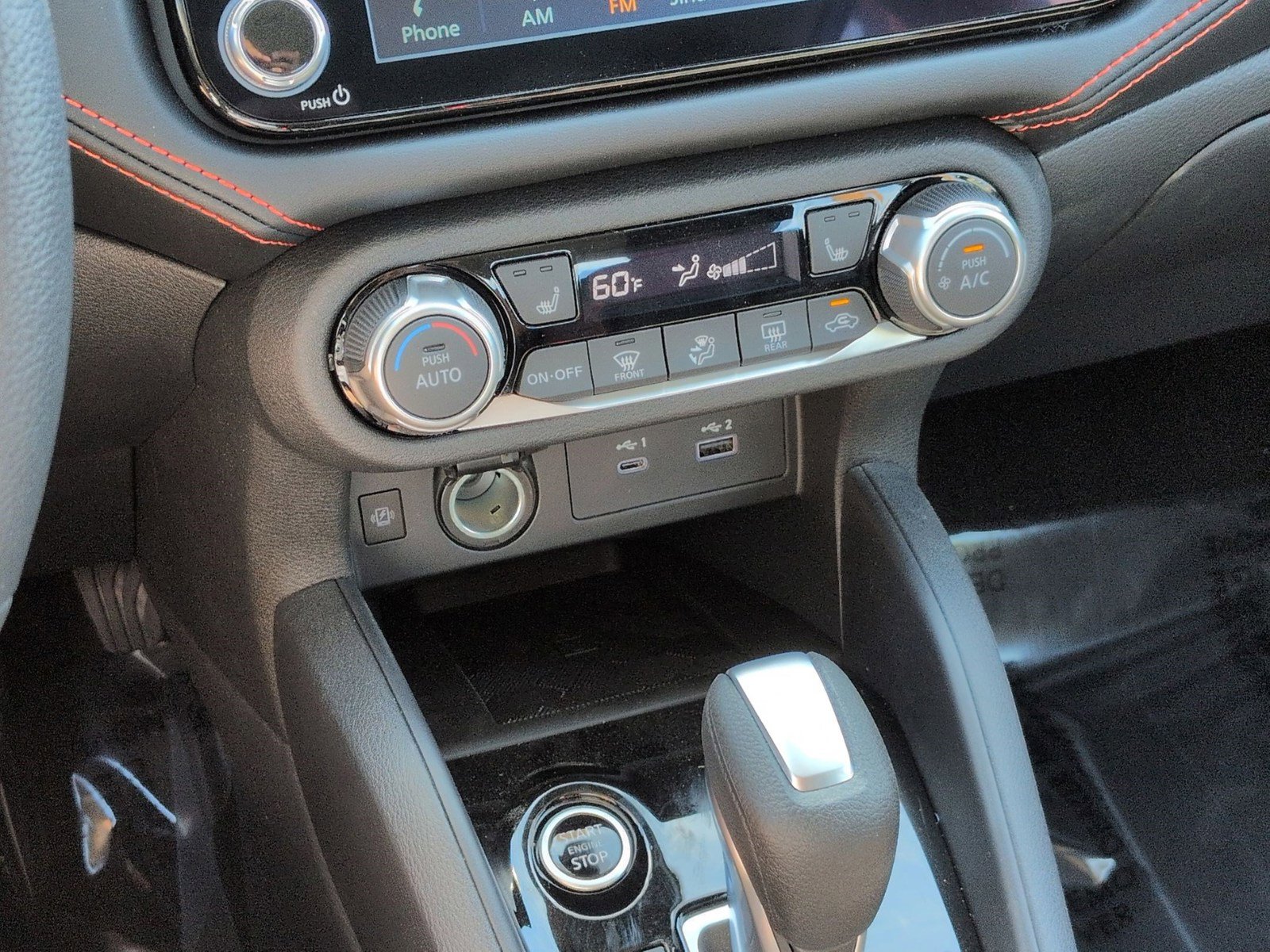 New 2025 Nissan Versa SR w/ Trunk Package image 19