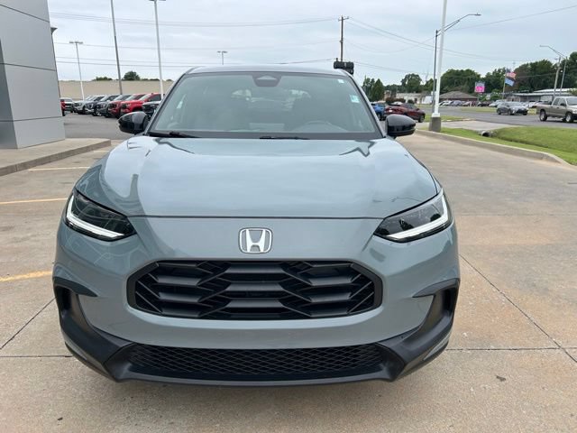 Used 2024 Honda HR-V Sport image 3