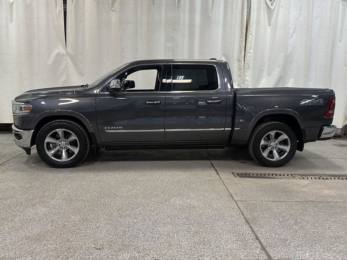 Used 2019 RAM 1500 Limited image 2