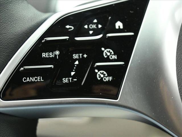 New 2026 Mercedes-Benz GLB 250 4MATIC image 11