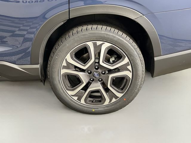 Used 2024 Subaru Ascent Limited image 37