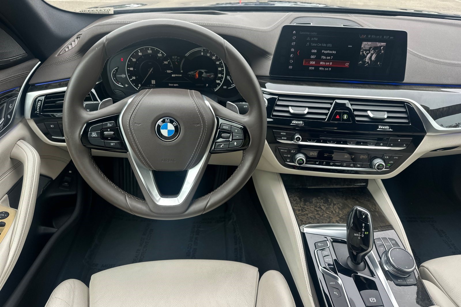 Used 2018 BMW 530e RWD image 18