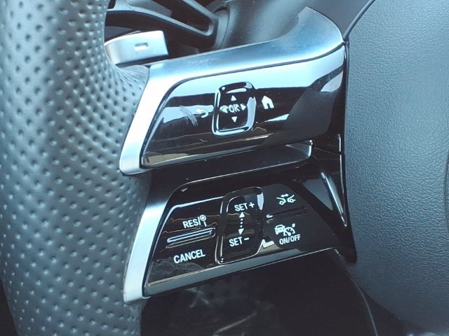 Used 2023 Mercedes-Benz C 300 Sedan image 9