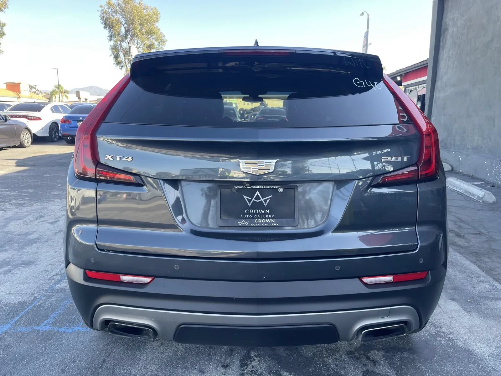 Used 2019 Cadillac XT4 Premium Luxury w/ Cold Weather Package FWD image 8