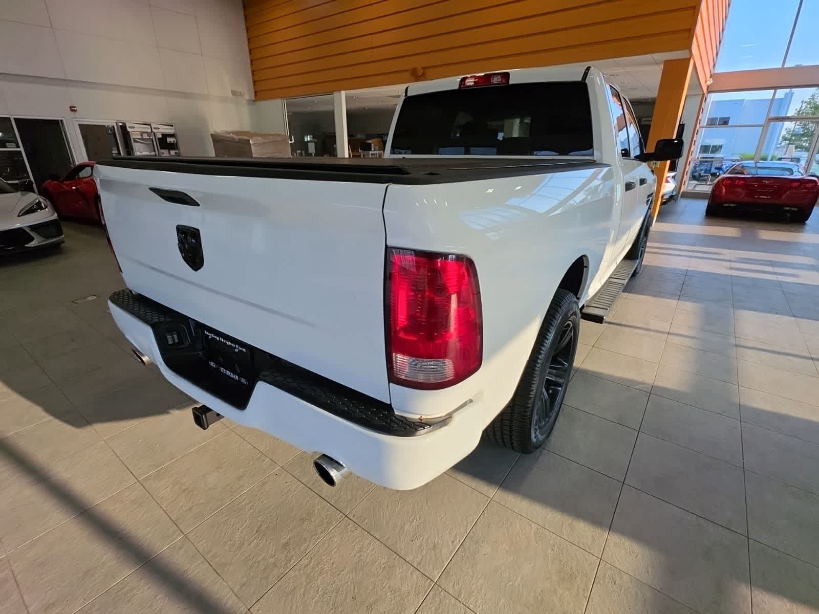 Used 2019 RAM 1500 Express w/ Express Value Package AWD/4WD image 8
