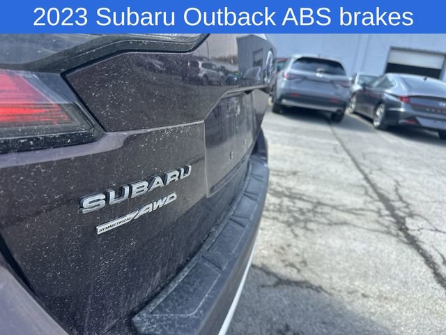Used 2023 Subaru Outback Touring AWD/4WD image 21