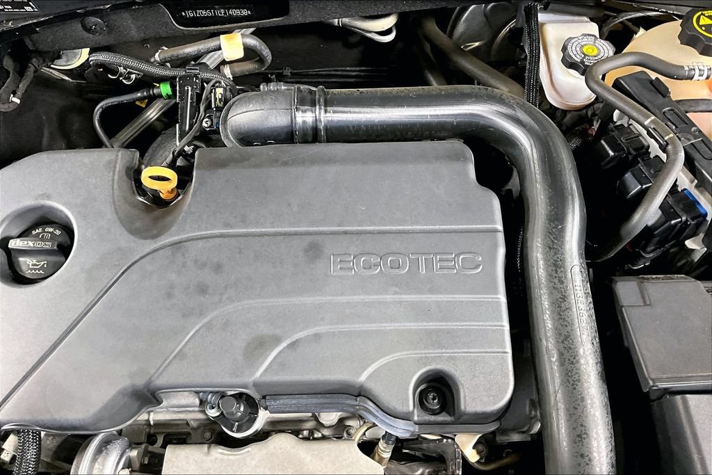 Used 2020 Chevrolet Malibu LT FWD image 31