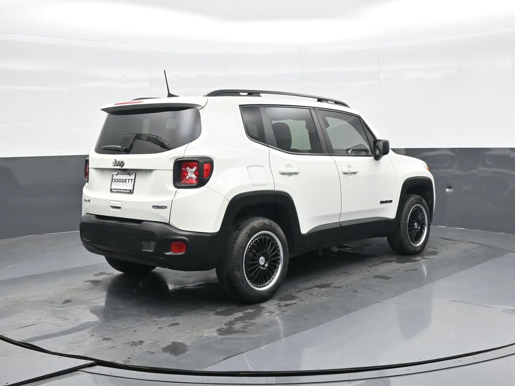 Used 2022 Jeep Renegade Latitude image 19
