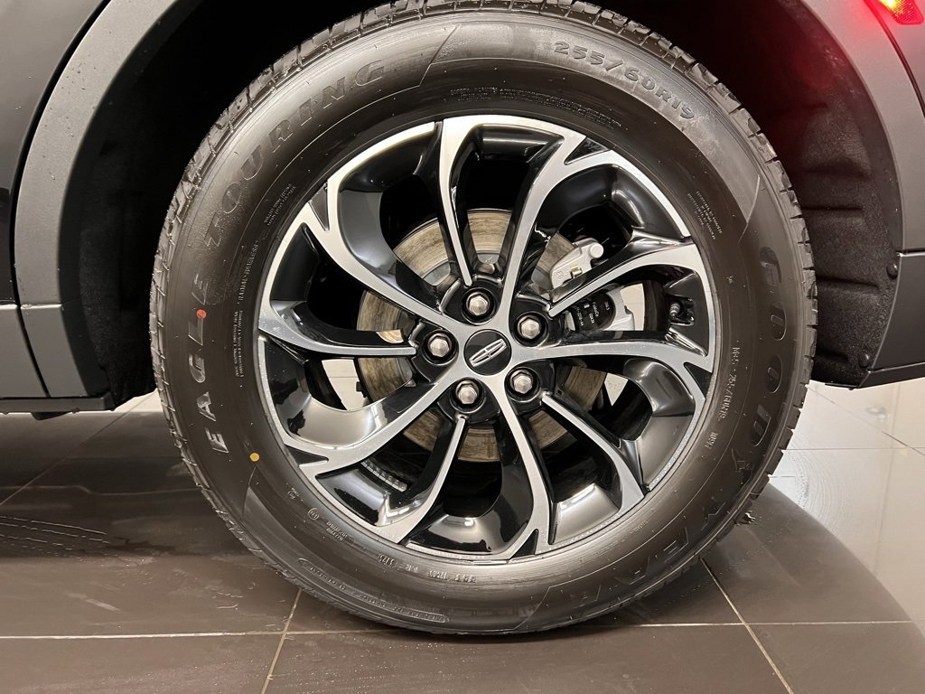 Used 2026 Lincoln Nautilus Premier w/ Equipment Group 102A image 7