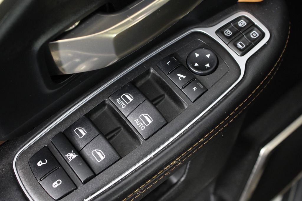 Used 2024 RAM 2500 Limited w/ Safety Group image 22