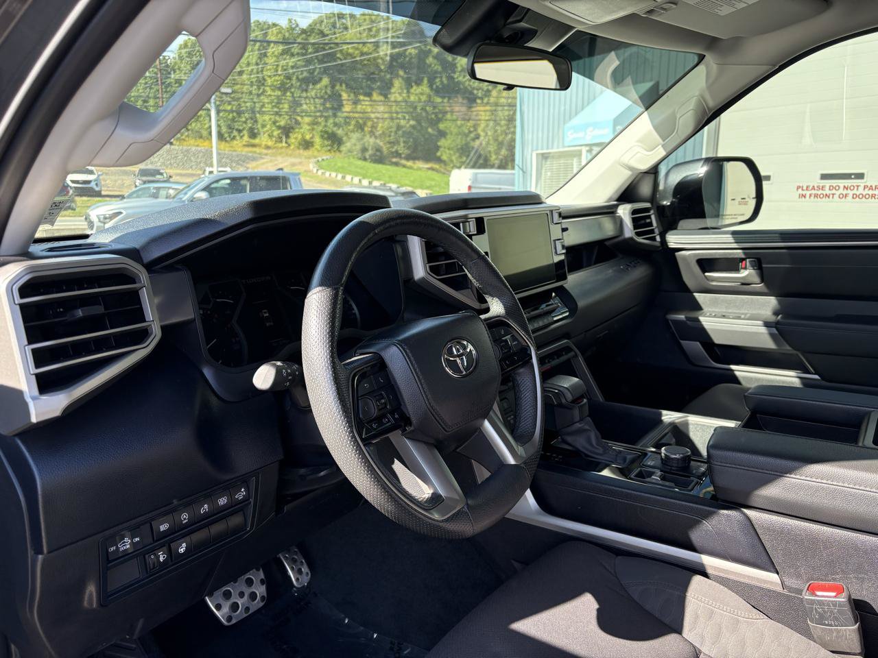Used 2024 Toyota Tundra SR5 w/ TRD Off-Road Package AWD/4WD image 14