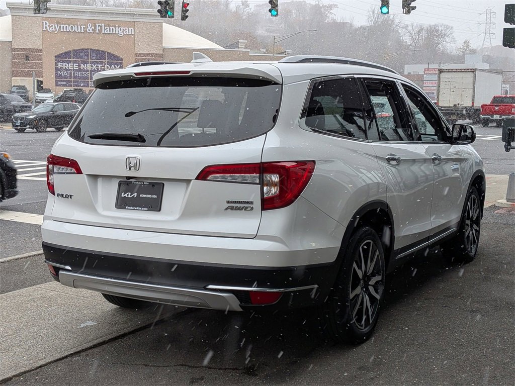 Used 2022 Honda Pilot Touring image 6