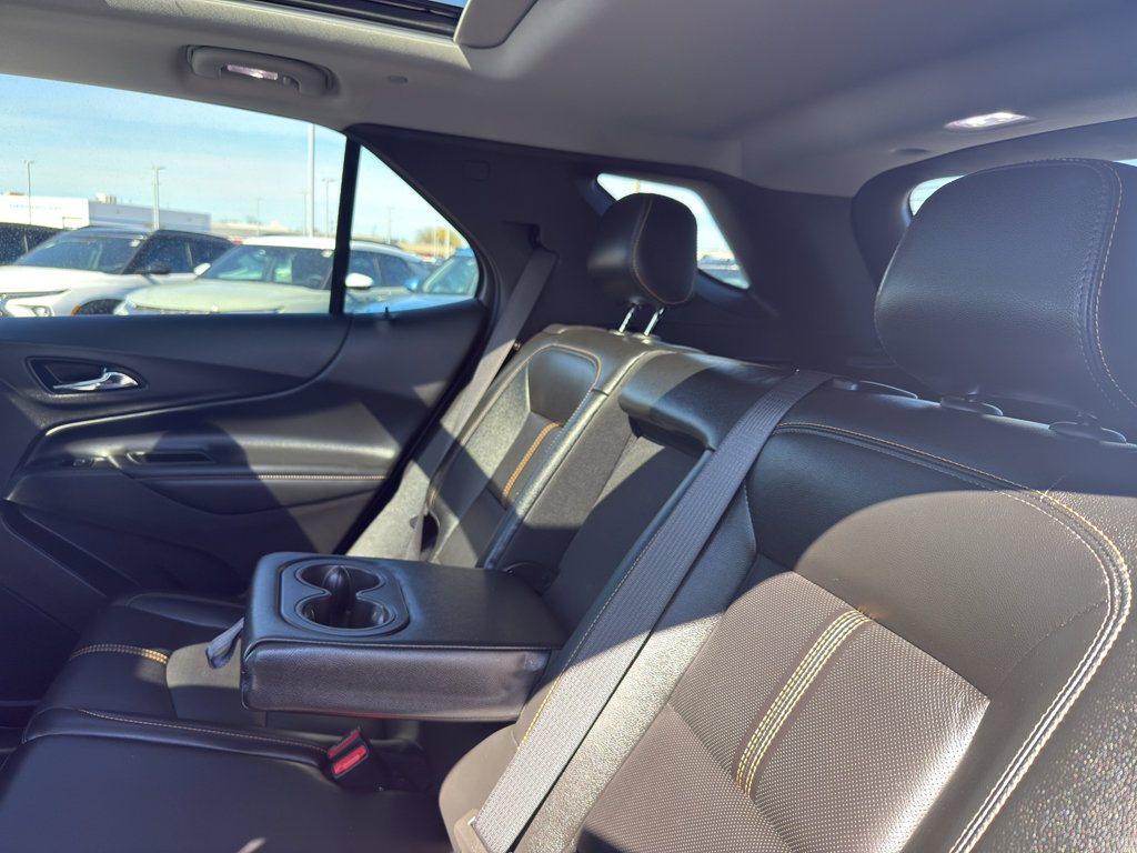 Used 2024 Chevrolet Equinox Premier AWD/4WD image 34