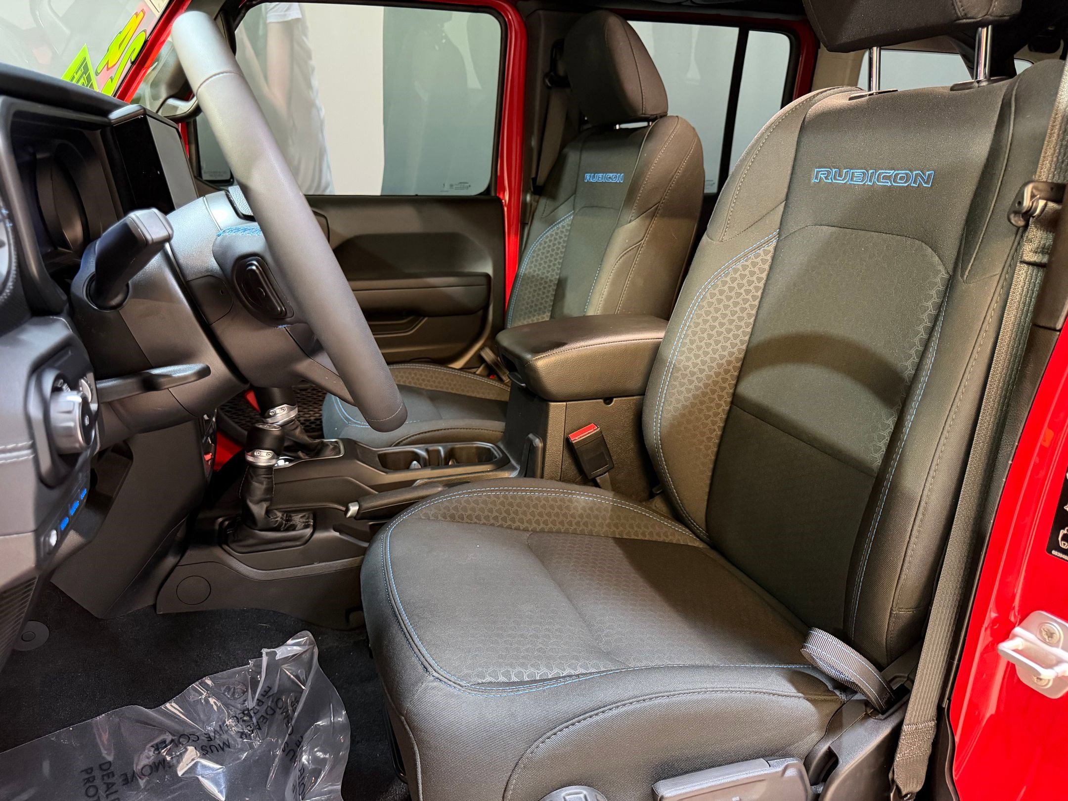 Used 2024 Jeep Wrangler Unlimited Rubicon 4xe w/ Safety Group image 5