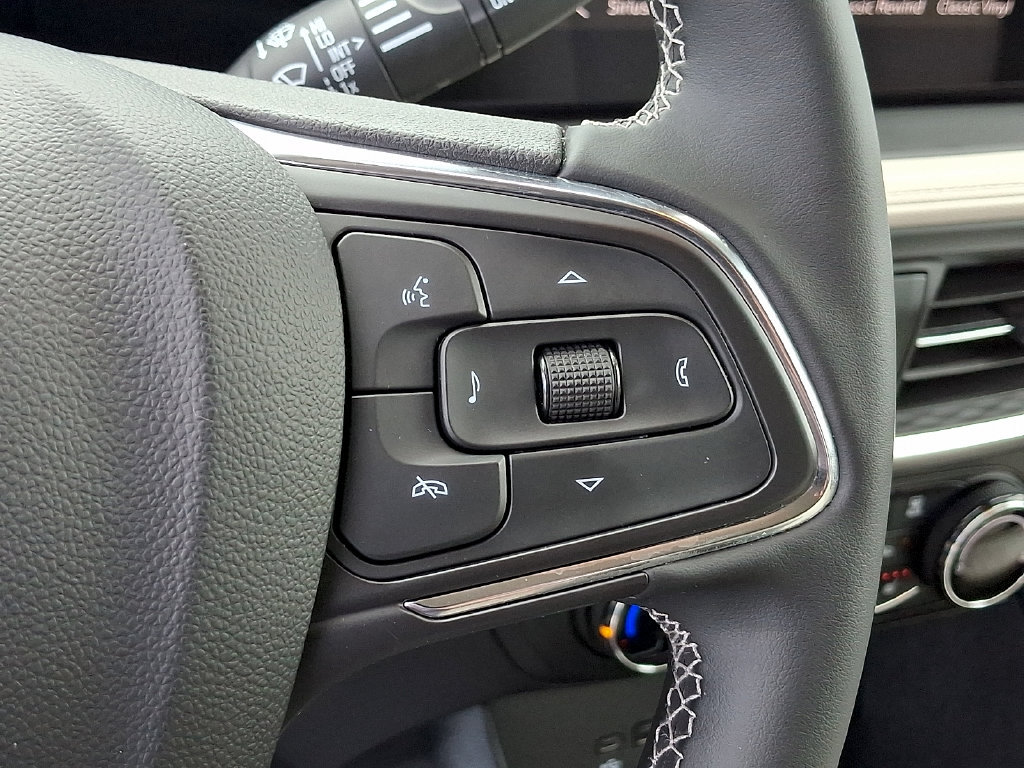 Used 2024 Buick Encore GX Preferred w/ Comfort Package AWD/4WD image 22