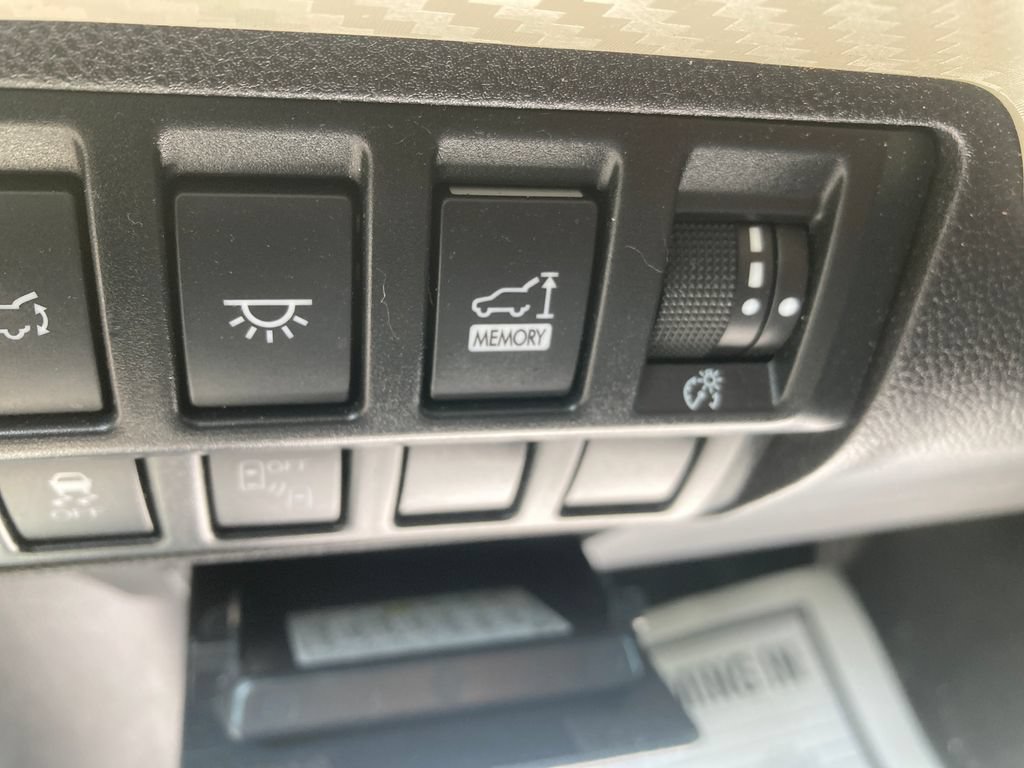 Used 2020 Subaru Ascent Premium w/ Convenience Package AWD/4WD image 44